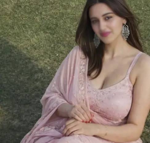 Erotic Call Girls Soniya